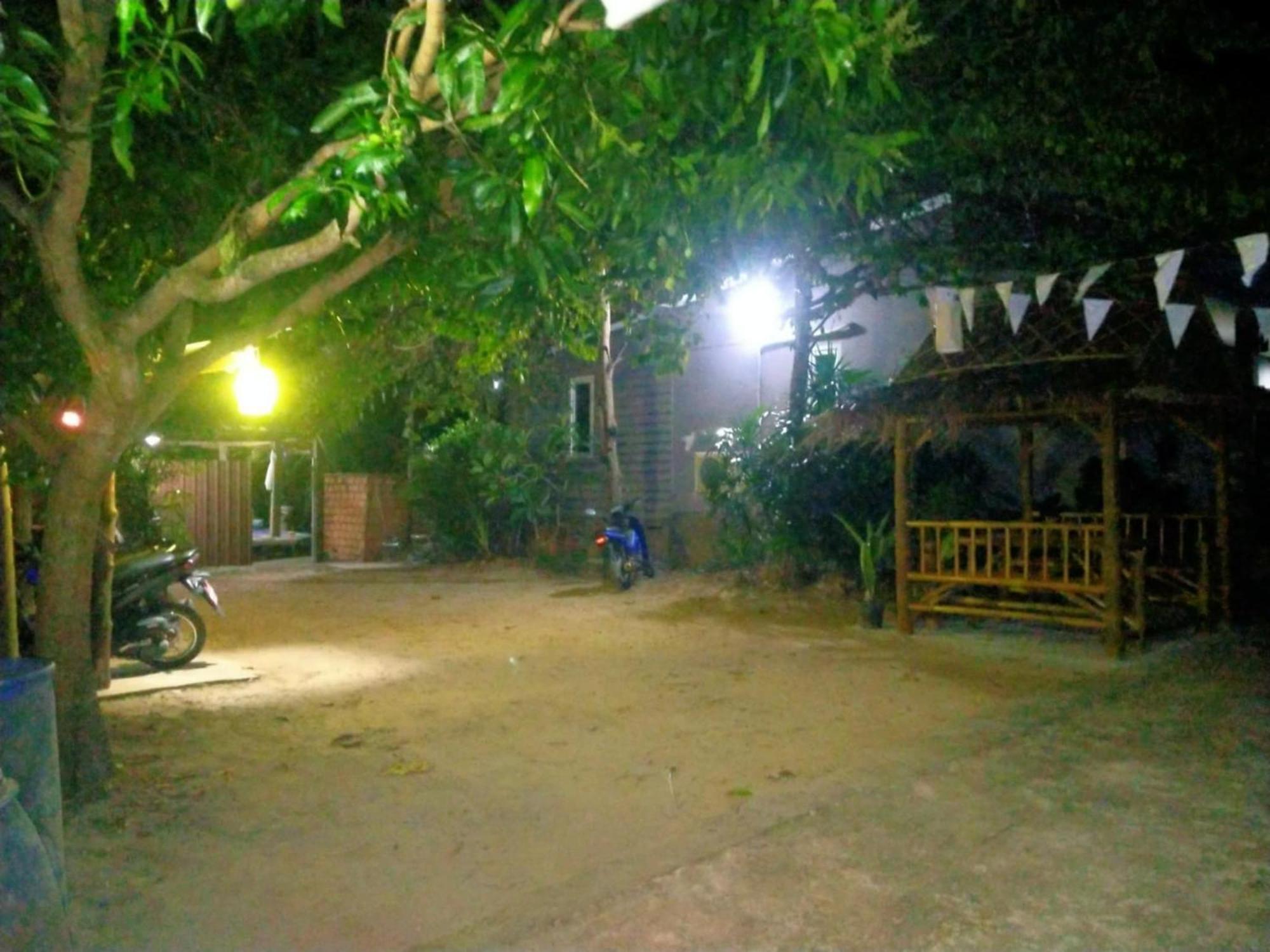 Lanta Beautiful Beach House Ko Lanta Екстериор снимка